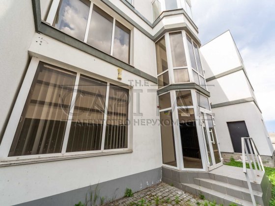 Продаж окремої будівлі, ОСЗ, Софіївська Борщагівка, 908м2, Кільцева Софиевская Борщаговка