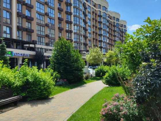 Продаж приміщення в ЖК Софія Резиденс. Цоколь, по центральній алеї! Софиевская Борщаговка