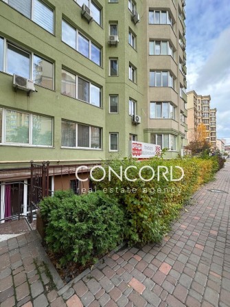 Комерційне приміщення. ЖК "Софія Сіті". Боголюбова вул., 16 - фото 1