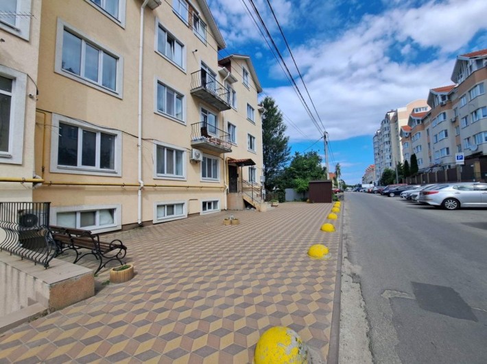 Продаж приміщення 77м/кв комерція петропалівська борщ( кондитерська ) - фото 1