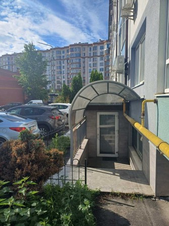 Продаж нежитлового приміщення ЖК Львівський - фото 1