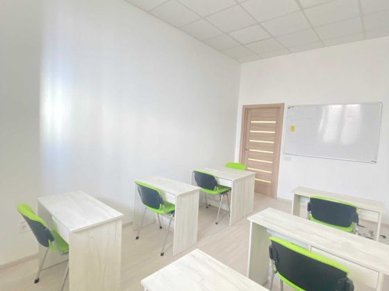 Офіс S-78,4 кв.м., в ЖК Аметист в центрі Петроп.Борщагівки свій50000уо Петропавлівська Борщагівка