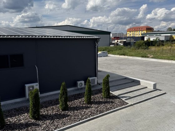 Продаж складського комплексу Святопетрівське