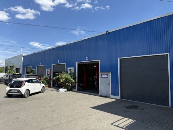 Продається-СТО,під Києвом/Крюківщина/8 боксів/15,6сот/480м2. Крюківщина