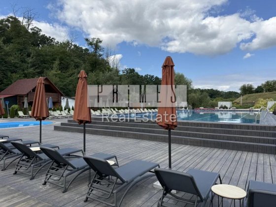 Продаж ресторанно-готельного комплексу 3,7 га | Діючий бізнес Крюківщина