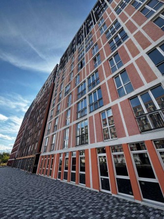 Комерційне приміщення 54,2 кв. м. по вул. Балукова, 1 ЖК Краєвидний - фото 1