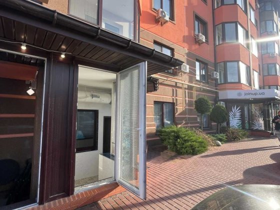 Приміщення вільного призначення 50 м² в ЖК “Волошковий”, Софія Сіті Софіївська Борщагівка