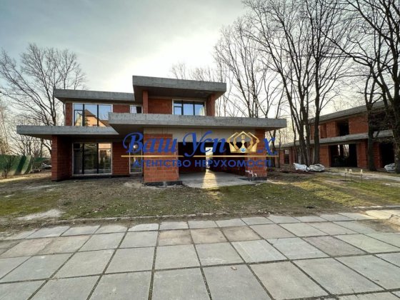 Продажа коттеджного городка с выходом на реку. Конча-Заспа Козин