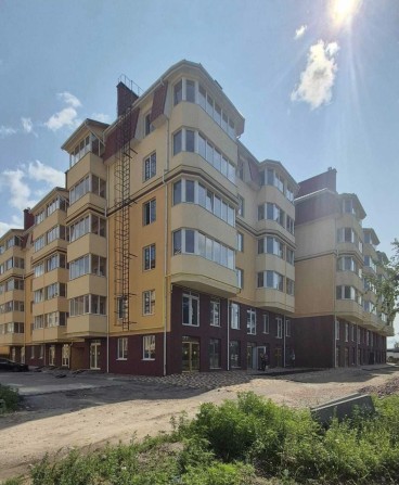 Комерційнє приміщення в ЖК Київський Маєток - фото 1