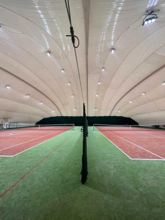 Продаж працюючого бізнесу. Тенісні корти, озеро, міні-готель. Підгірці - фото 1