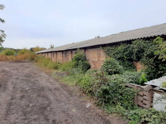 Приміщення 2000м кв на  2,3 га  під виробництво,фермерство в Кагарлику Кагарлик