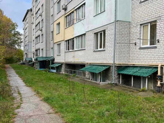 Продаж приміщення центр Немішаєво Немішаєве