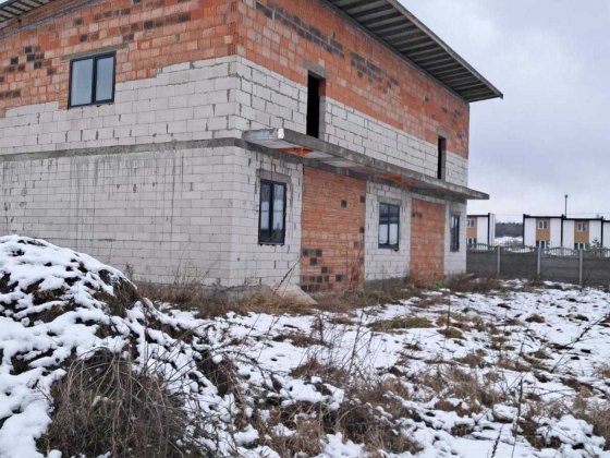 Продам 600м2 нерухомості та 35сот ділянки Михайлівка-Рубежівка