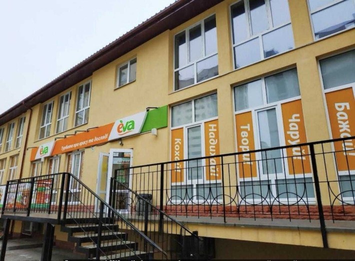 Продаж/Торгівельна площа вул.В.Лобановського, Чайки/300m2/590000у.о. - фото 1