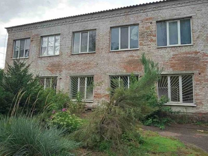 ПРОДАЖ - Комплекс будівель, площею 492,5 кв.м. м. Мала Виска - фото 1