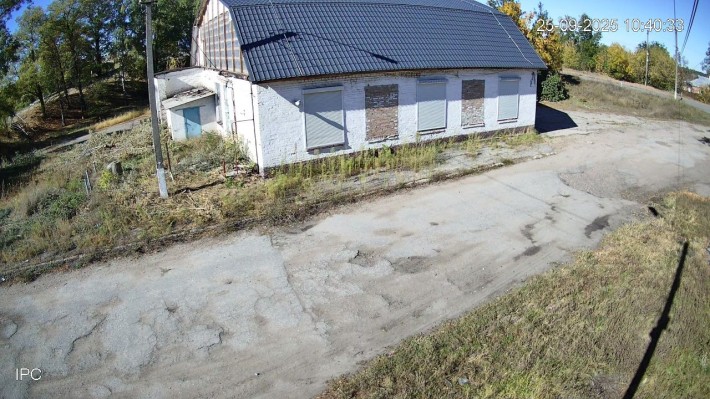 Продається нежитлова будівля в селищі Олександрівка - фото 1