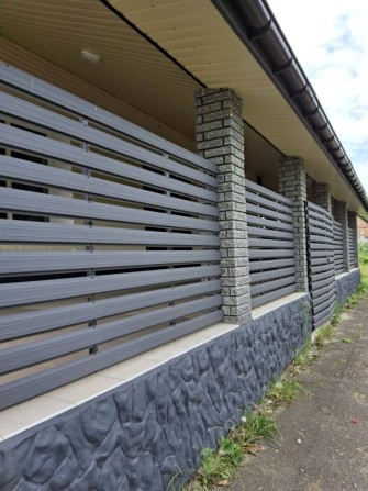 Комерційна будівля біля лікарні — готова до вашого бізнесу - фото 1