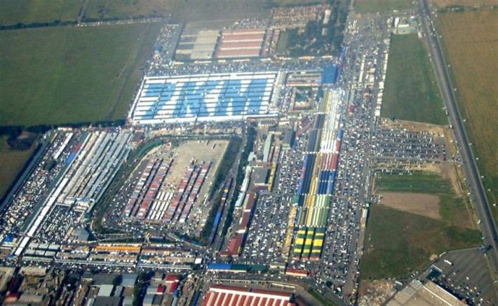 Продам магазин тканей на 7км. - фото 1