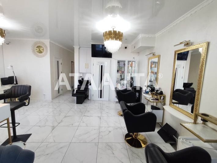 Продается действующий салон красоты в ЖК  7 Небо - фото 1