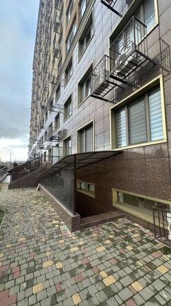 Помещение с ремонтом 29 Жемчужина Кадор на Таирова, свой вход - фото 1