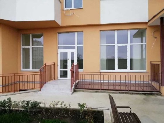 Продаються два комерційних приміщення в ЖМ Райдужний Лиманка