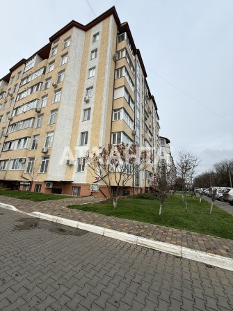 Продам офисное помещение в ЖК Мариинский. - фото 1