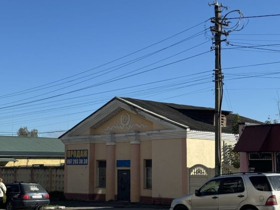 Комерційне приміщення Красилів