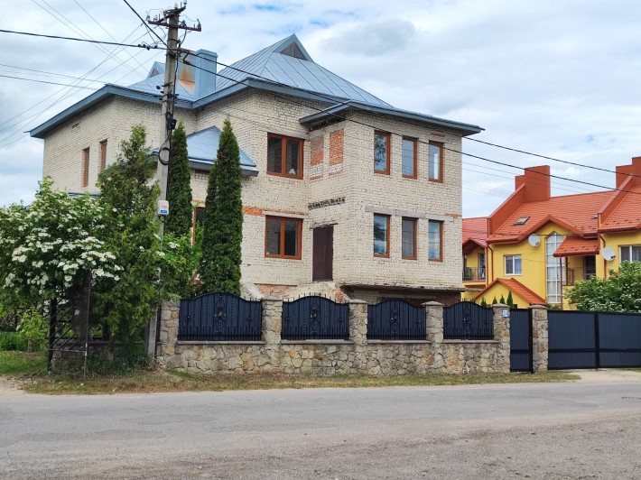 Здам  будинок, під бізнес, клініку, фірму, ІТ, приватний садік. - фото 1