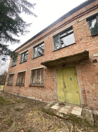 Продаж комерційного приміщення. 1600 кв. м. Козелець. - фото 1