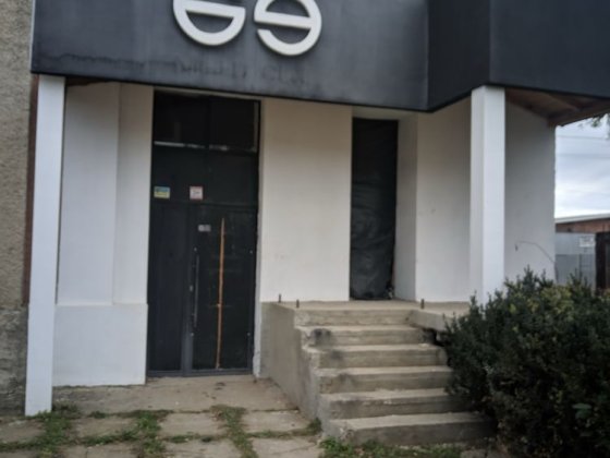 Комерційне приміщення вільного призначення, продаж , можлива оренда Вижница