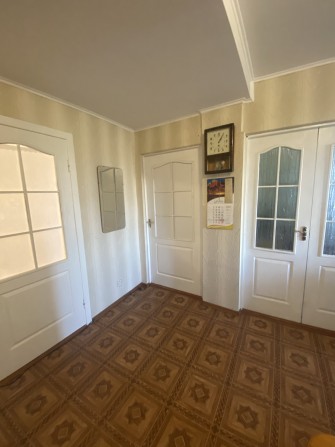 Срочно продам 3-х комн. квартиру. - фото 1