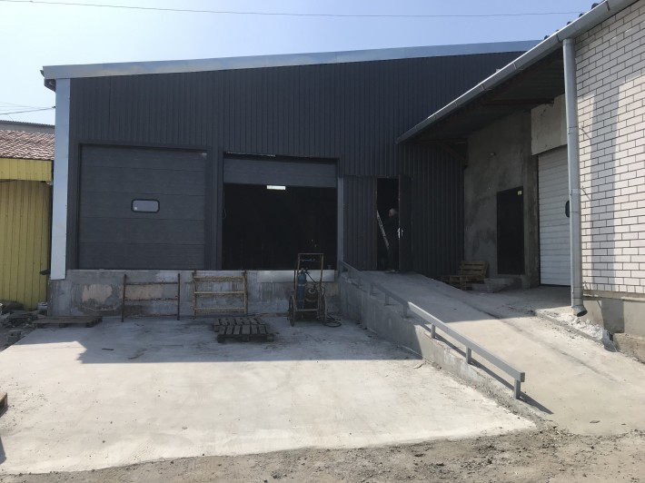 Сдам складское помещение рн. Ивана Мазепы просп. (Петровского) верх. - фото 1