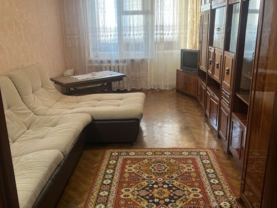 Сдам 3 ком.квартиру в кирпичном доме, Тополь 1 Днепр