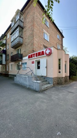 Приміщення під магазин, офіс, центр міста 80 м.кв, біля ринку - фото 1