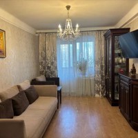 Продаж 3 кімнатної квартири вул.Васильківська 2а, метро Голосіївська Киев