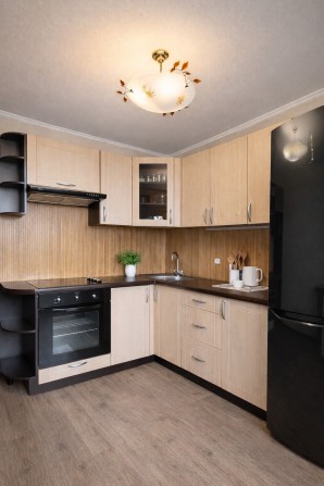 Продаж 1 кімнатної квартири з ремонтом, Голосіївський р-н, вул. Академика Заболотного 126/1 - фото 1