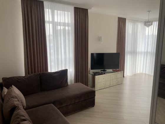 Продам 2к квартиру з ремонтом ЖК Місто Квітів Подільський район Киев