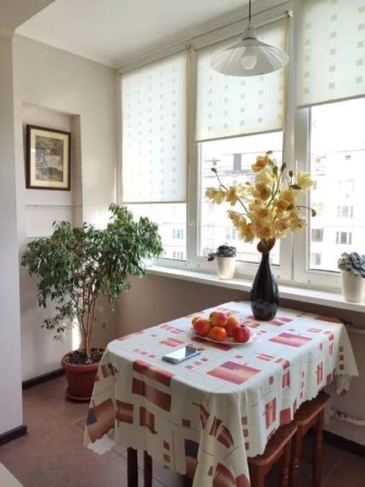 Продам 3-к квартиру вул. Княжий Затон 5 - фото 1