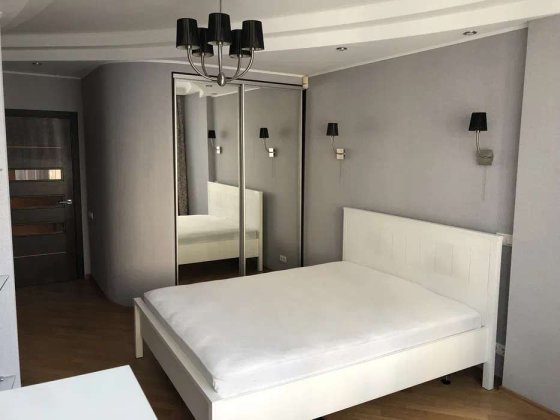 Продаж 2-к квартири, вул. Дніпровська набережна, 26б 
ЖКПівденна Брама Киев