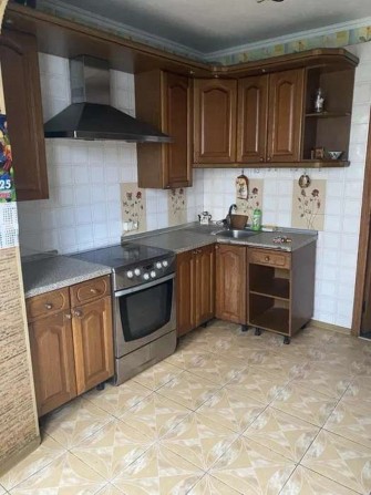 Продаж 2-к квартири Виноградарь, проспект Свободи
6-А - фото 1