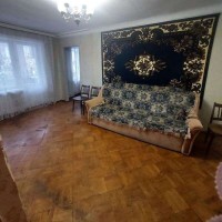 Продаж 3-к квартири вул. Ольжича 17а Київ