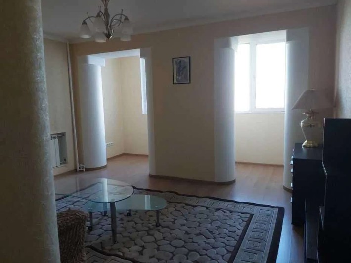 Продаж 2-к квартири вул. Полярна 8е - фото 1