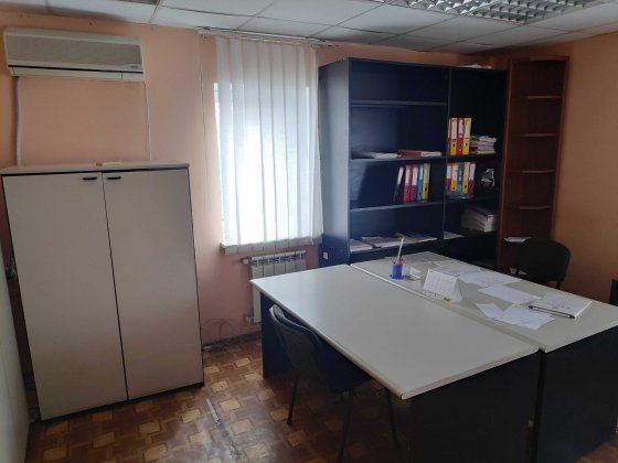 Сдам кабинеты в офисном здании в 5ти мин от площади ДМК Каменское