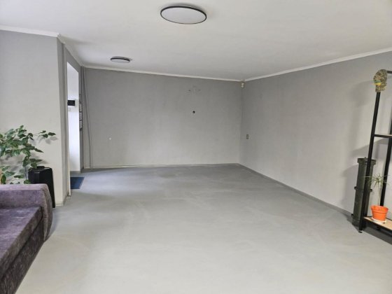 Оренда частки приміщення, довгострокова оренда можливе Резервне живлен