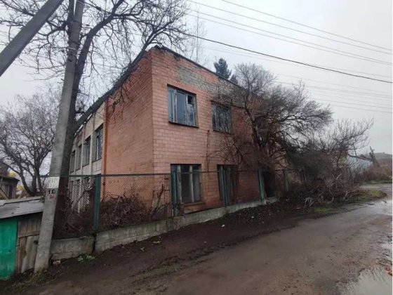 ОРЕНДА – частина будівлі, площею 713,8 кв.м. м. Городище Городище