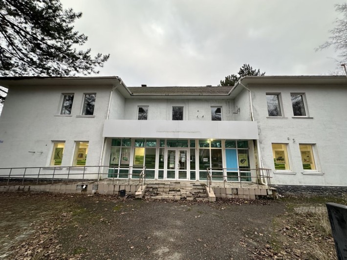 Здам торгове приміщення 1,2 поверх 500м2 - фото 1