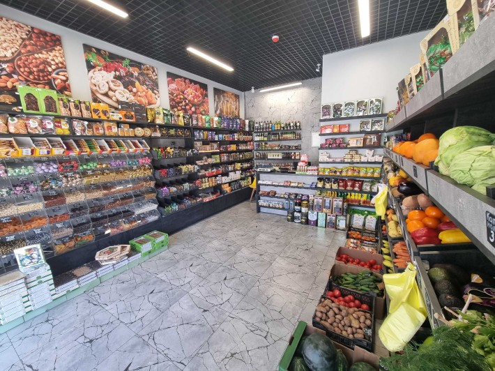 Сдается помещение на Некрасова в торгово-офисном дворике "Містечко" - фото 1