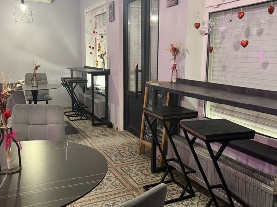 Полностью оборудованное кафе! Черноморск