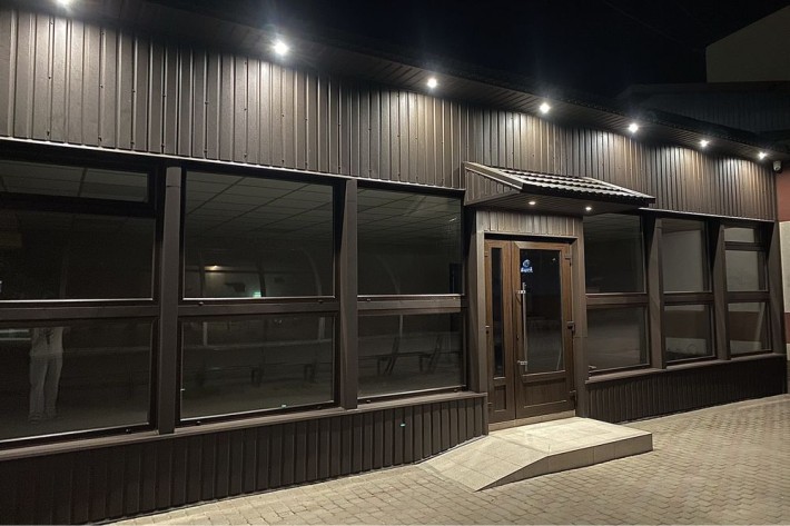 Здається приміщення в центрі міста (фасадна лінія центрального ринку) - фото 1