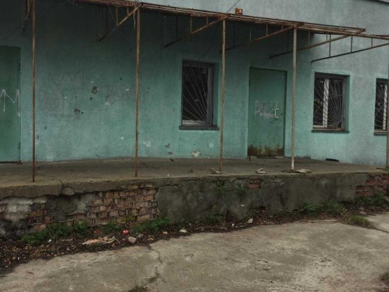 Нежитлова будівля Канів Канев